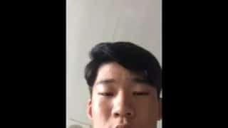 Koreanischer Gay Junge liebt es Nackt vor der Cam zu stehen